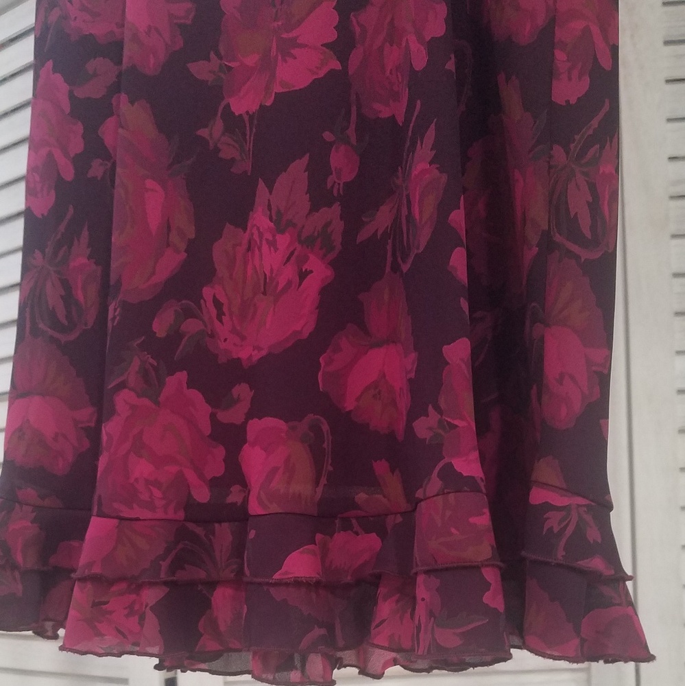 Dress - Picture 5 of 6
